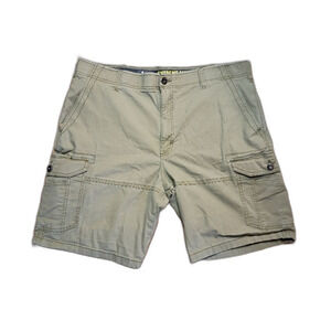 Lee Extreme Motion Cargo Shorts Khaki Size 40